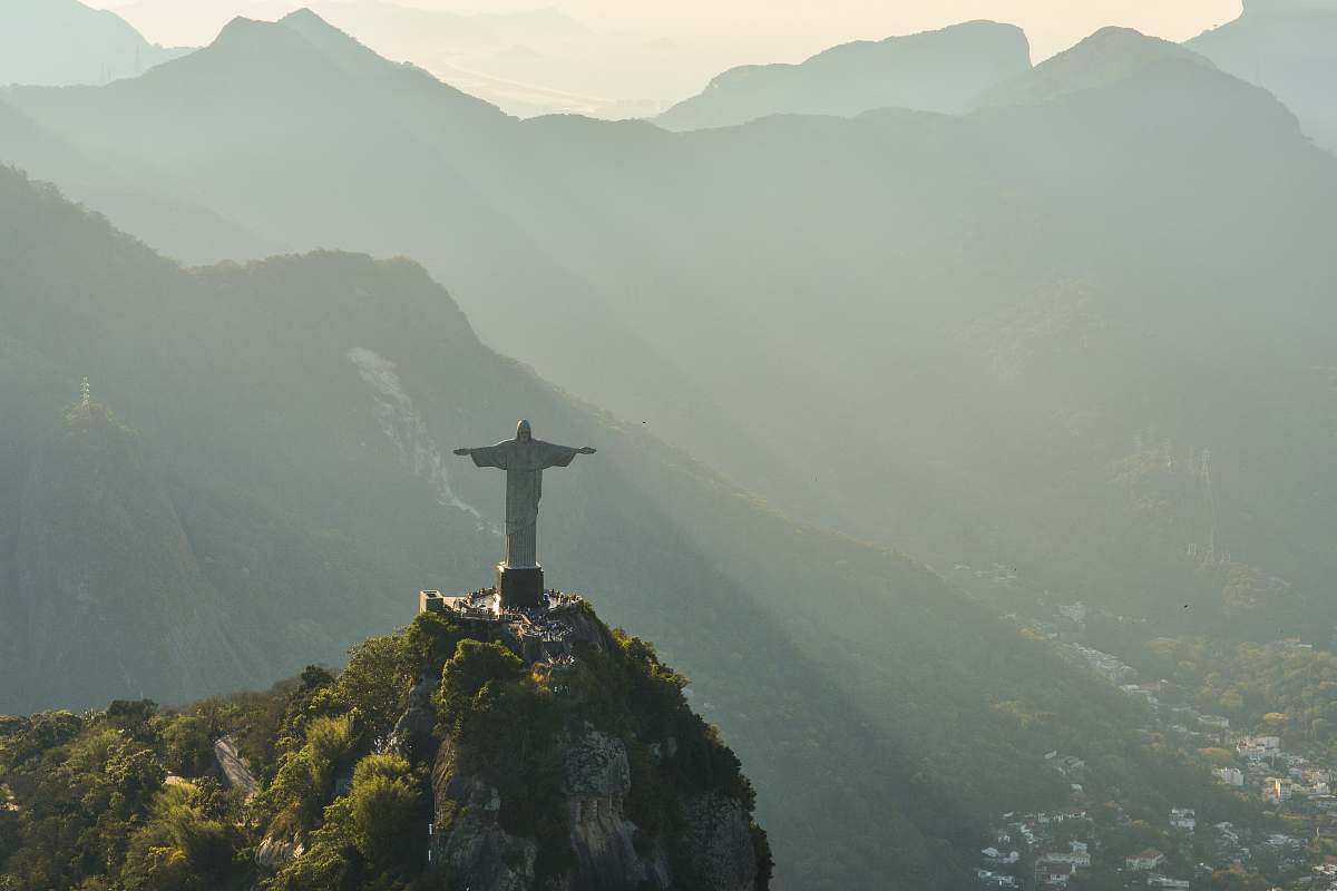 mountain range Christ Redeemer statue, Brazil crest